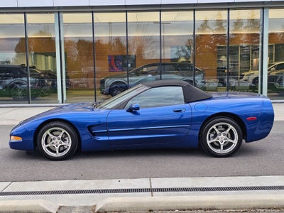2002 Chevrolet Corvette 2dr Convertible