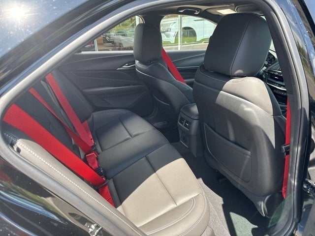 2025 Cadillac CT4-V V-Series Blackwing