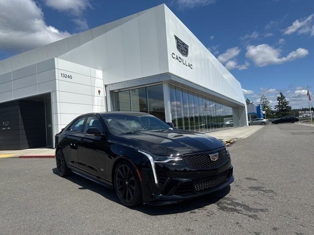 2025 Cadillac CT4-V V-Series Blackwing