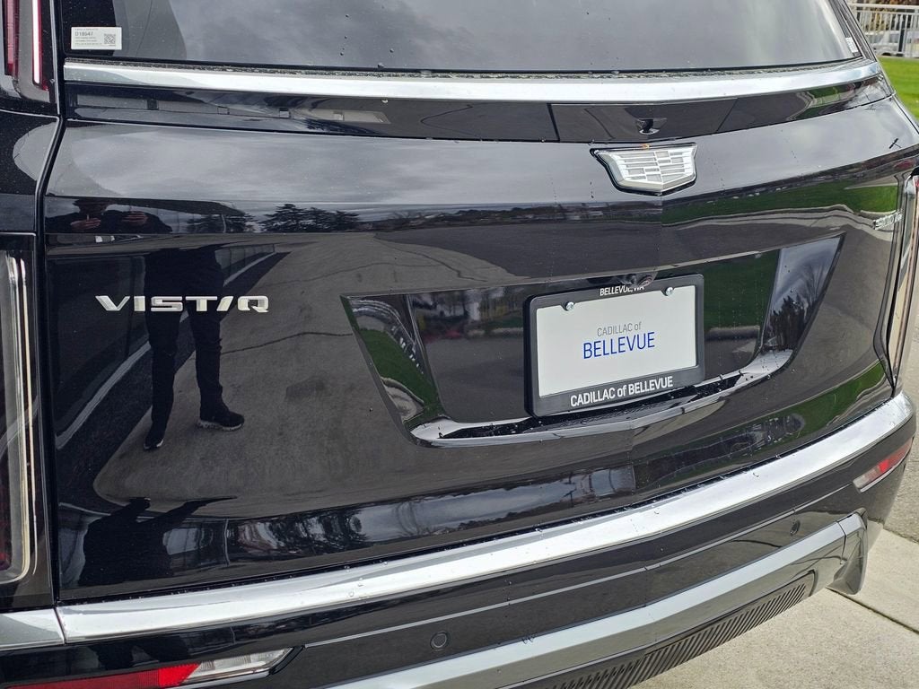 2026 Cadillac VISTIQ Luxury