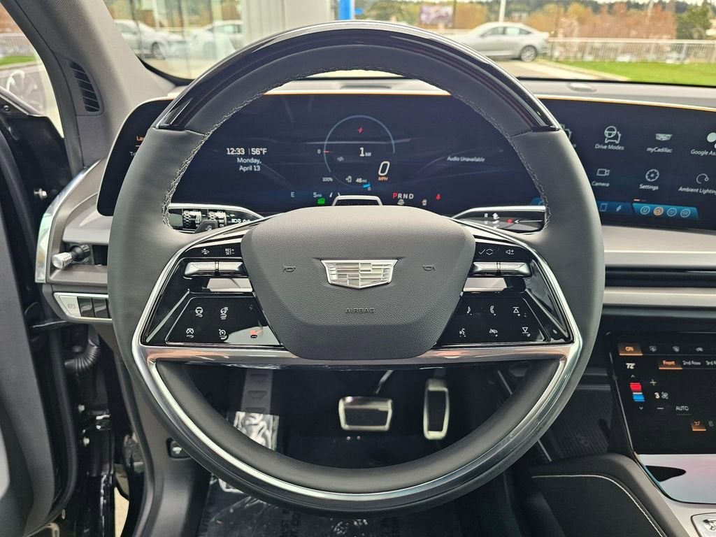 2026 Cadillac VISTIQ Luxury