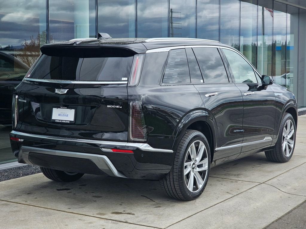 2026 Cadillac VISTIQ Luxury