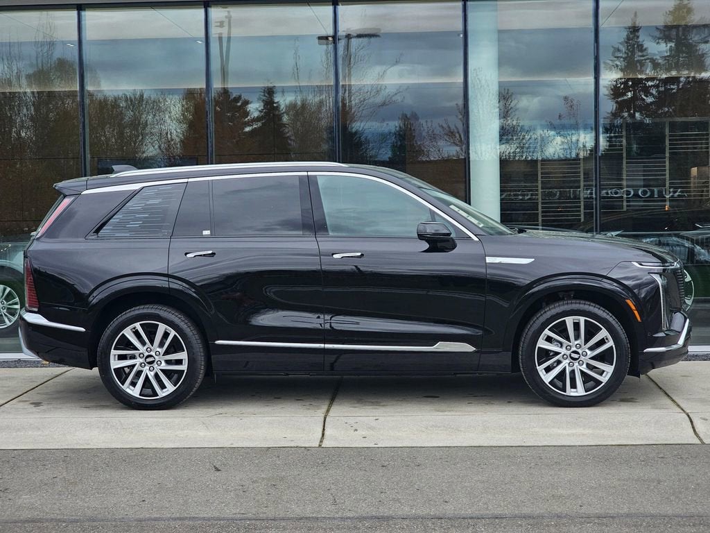 2026 Cadillac VISTIQ Luxury