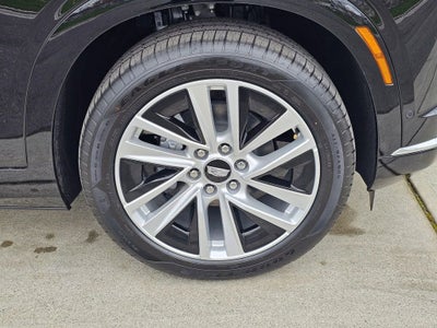 2026 Cadillac VISTIQ Luxury
