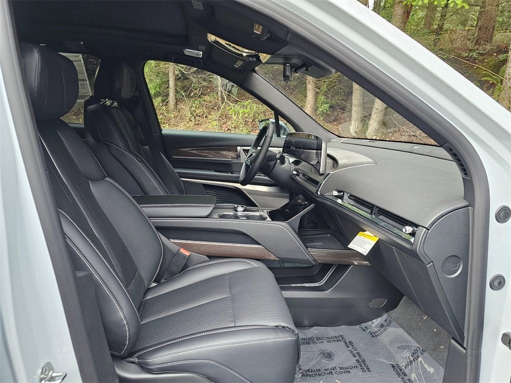 2026 Cadillac VISTIQ Luxury