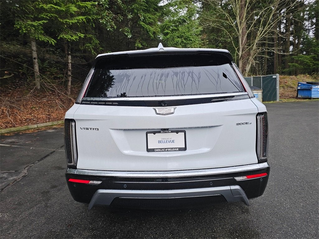 2026 Cadillac VISTIQ Luxury