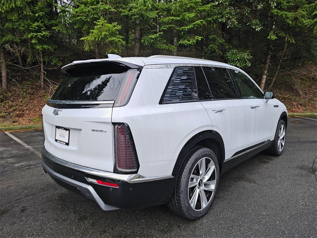 2026 Cadillac VISTIQ Luxury