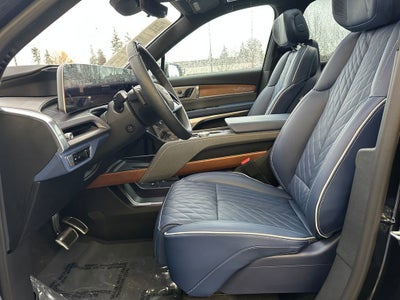 2026 Cadillac VISTIQ Premium Luxury