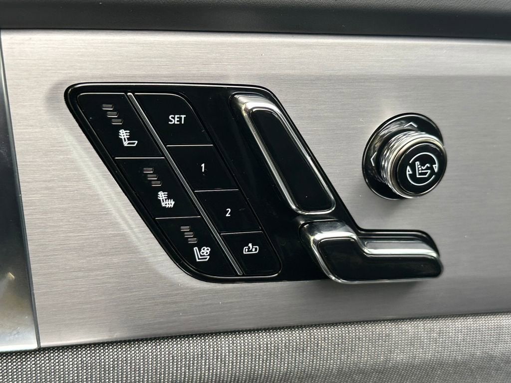 2026 Cadillac VISTIQ Premium Luxury