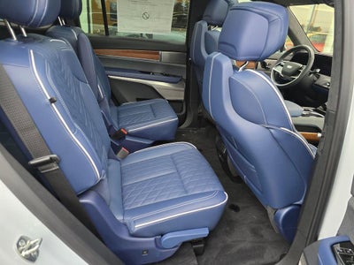 2026 Cadillac VISTIQ Premium Luxury