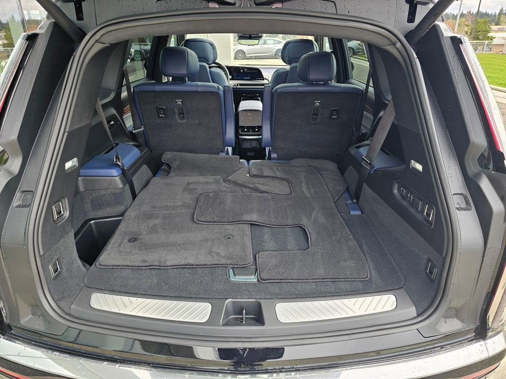 2026 Cadillac VISTIQ Premium Luxury