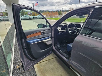 2026 Cadillac VISTIQ Premium Luxury