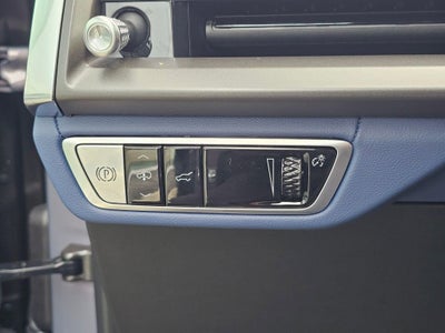 2026 Cadillac VISTIQ Premium Luxury