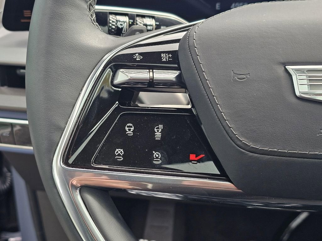 2026 Cadillac VISTIQ Premium Luxury