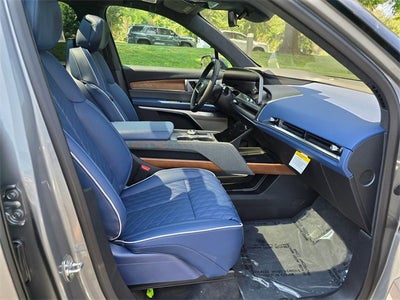 2026 Cadillac VISTIQ Premium Luxury