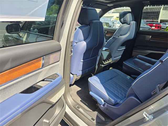 2026 Cadillac VISTIQ Premium Luxury