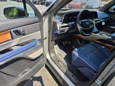 2026 Cadillac VISTIQ Premium Luxury