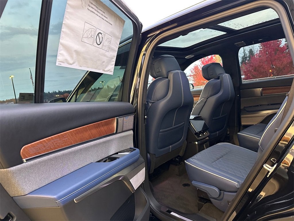 2026 Cadillac VISTIQ Premium Luxury