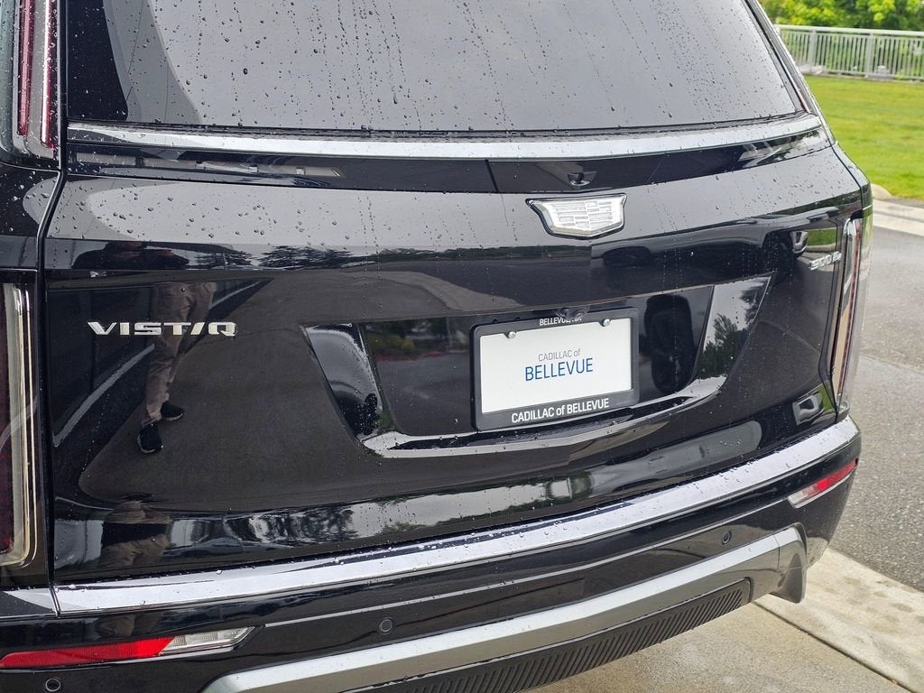 2026 Cadillac VISTIQ Sport