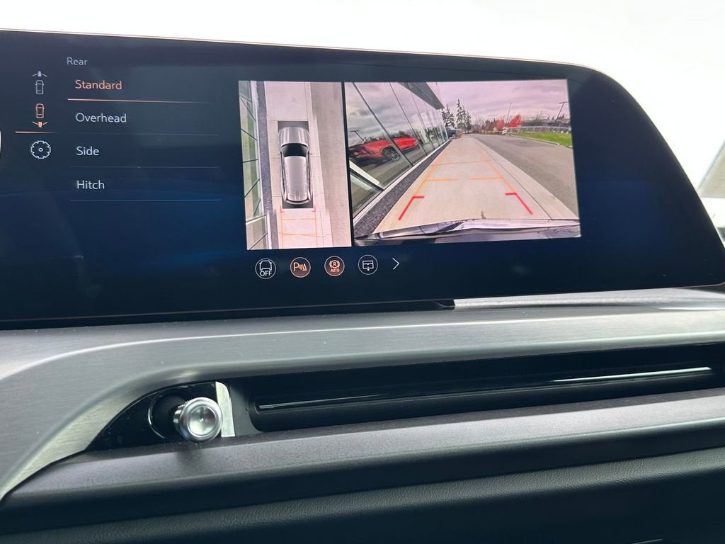 2026 Cadillac VISTIQ Sport