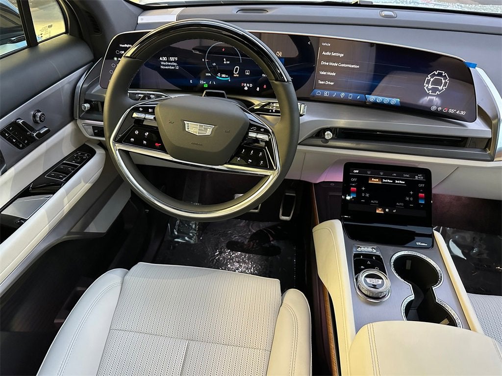 2026 Cadillac VISTIQ Sport