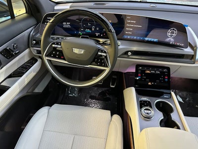 2026 Cadillac VISTIQ Sport