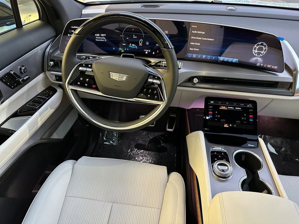 2026 Cadillac VISTIQ Sport