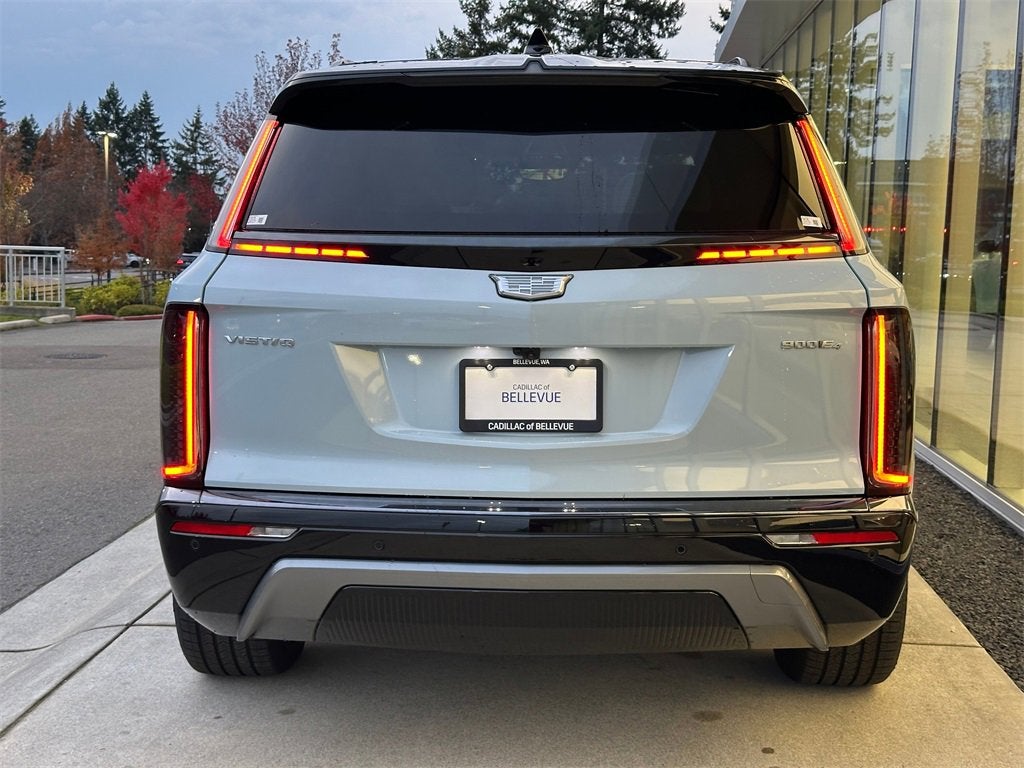 2026 Cadillac VISTIQ Sport