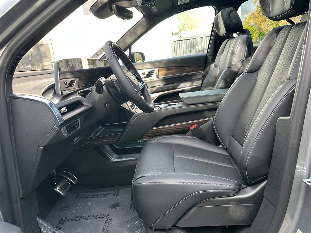 2026 Cadillac VISTIQ Sport