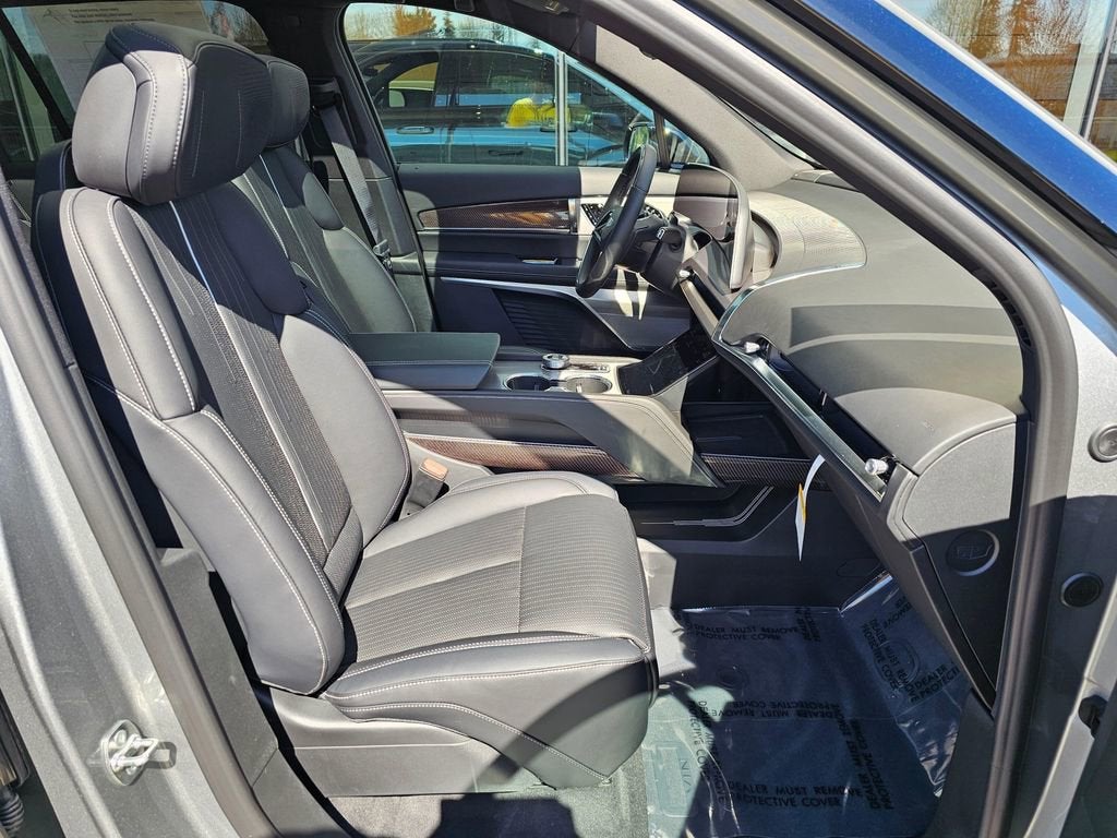 2026 Cadillac VISTIQ Sport