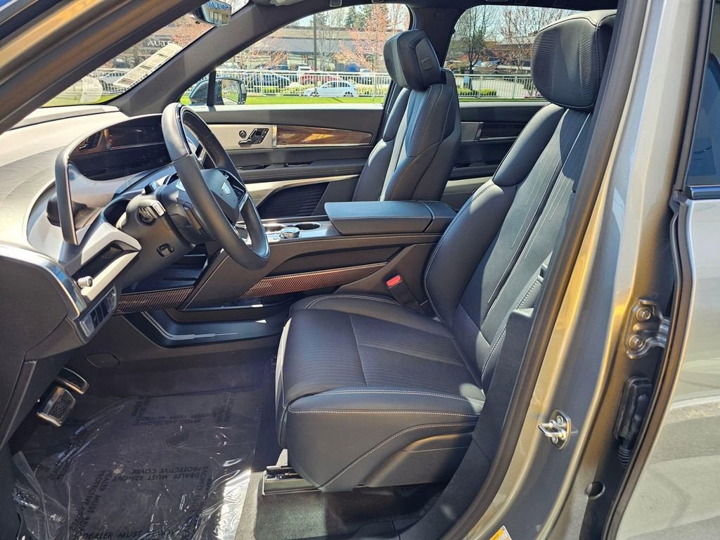 2026 Cadillac VISTIQ Sport