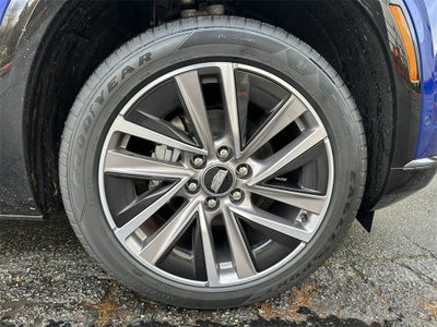 2026 Cadillac VISTIQ Sport