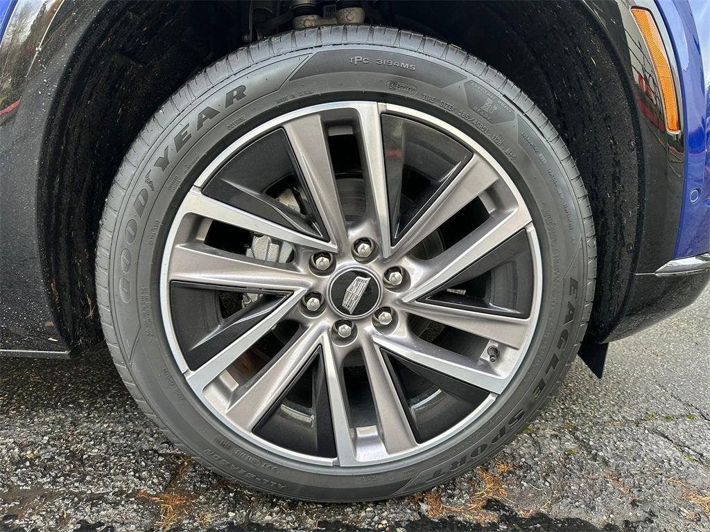 2026 Cadillac VISTIQ Sport