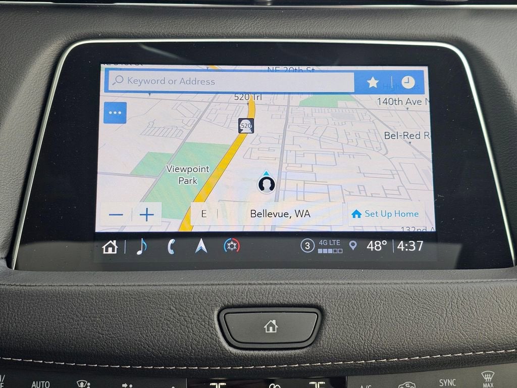 2022 Cadillac XT4 Premium Luxury