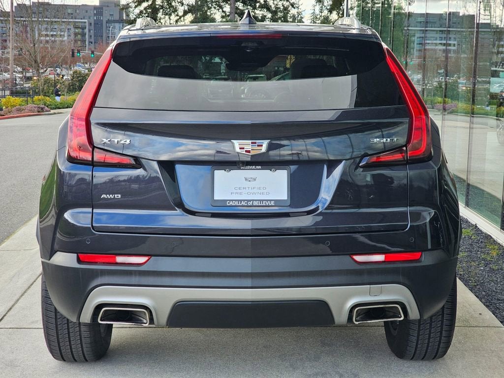 2022 Cadillac XT4 Premium Luxury