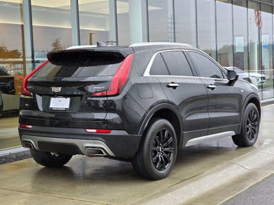 2023 Cadillac XT4 Premium Luxury