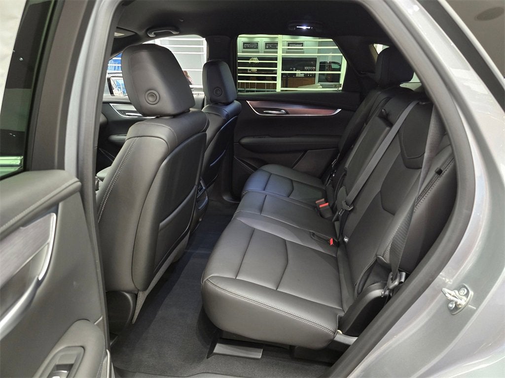 2025 Cadillac XT5 Luxury