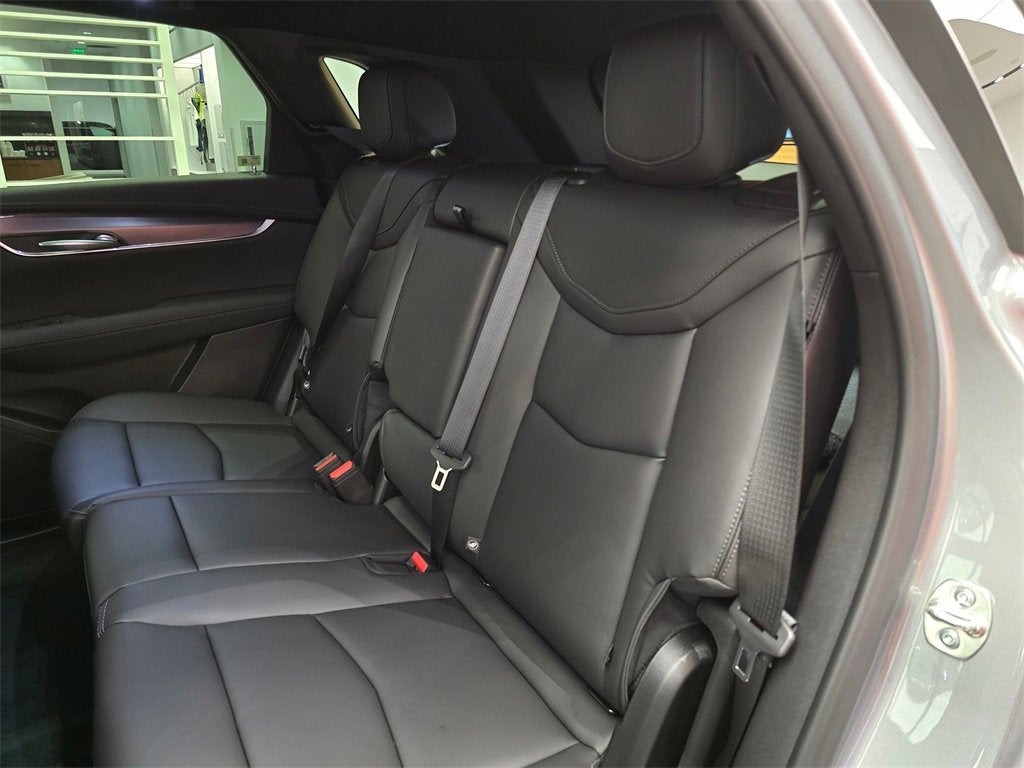 2025 Cadillac XT5 Luxury