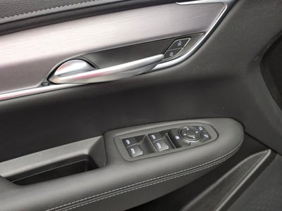 2025 Cadillac XT5 Luxury