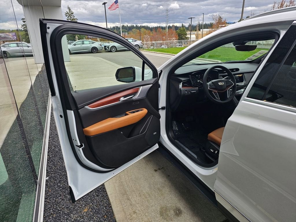 2026 Cadillac XT5 Premium Luxury