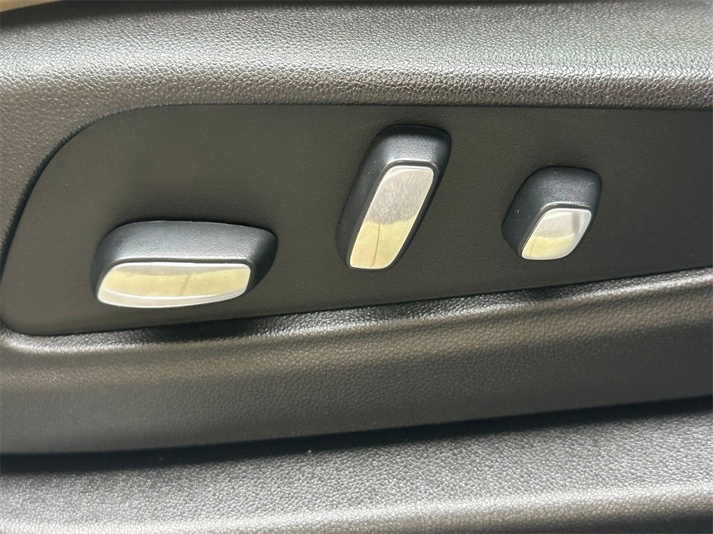 2019 Cadillac XT5 Luxury AWD