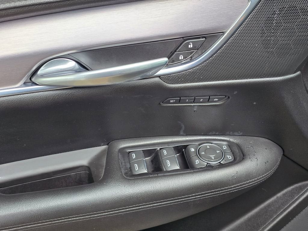 2018 Cadillac XT5 Premium Luxury FWD