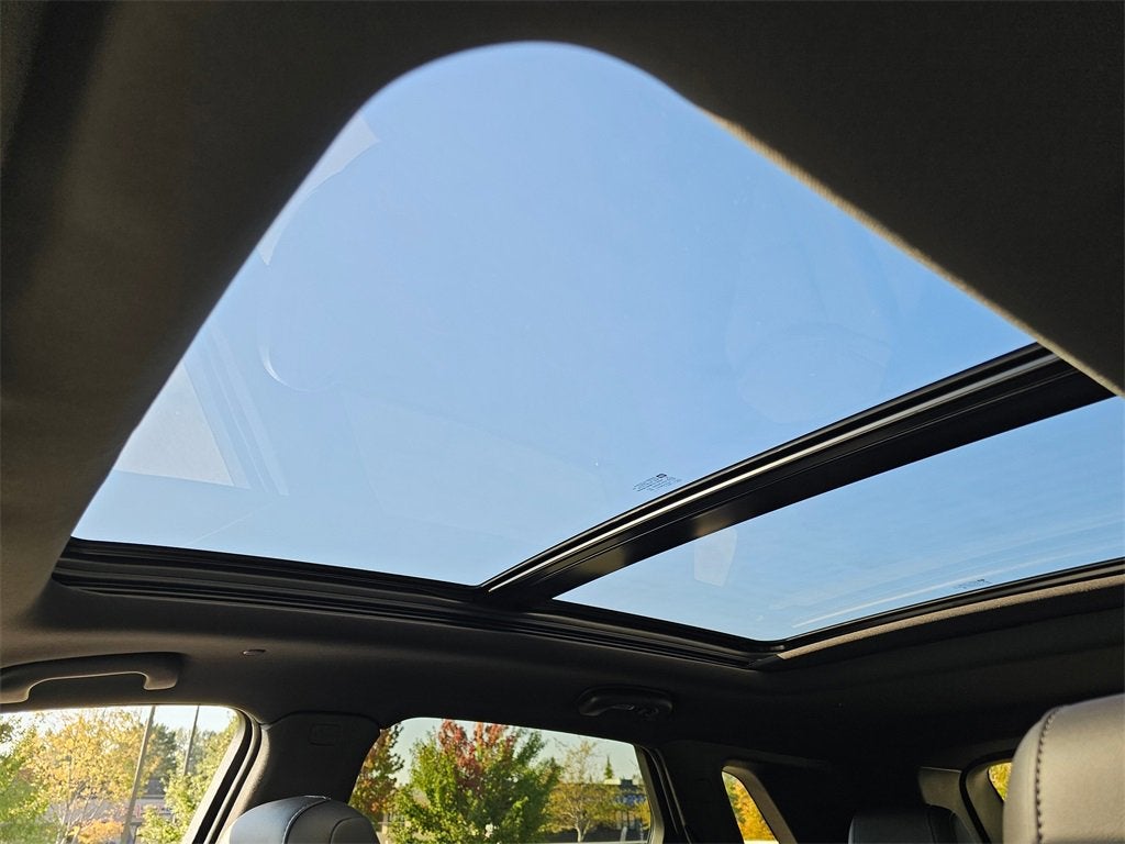 2025 Cadillac XT5 Sport