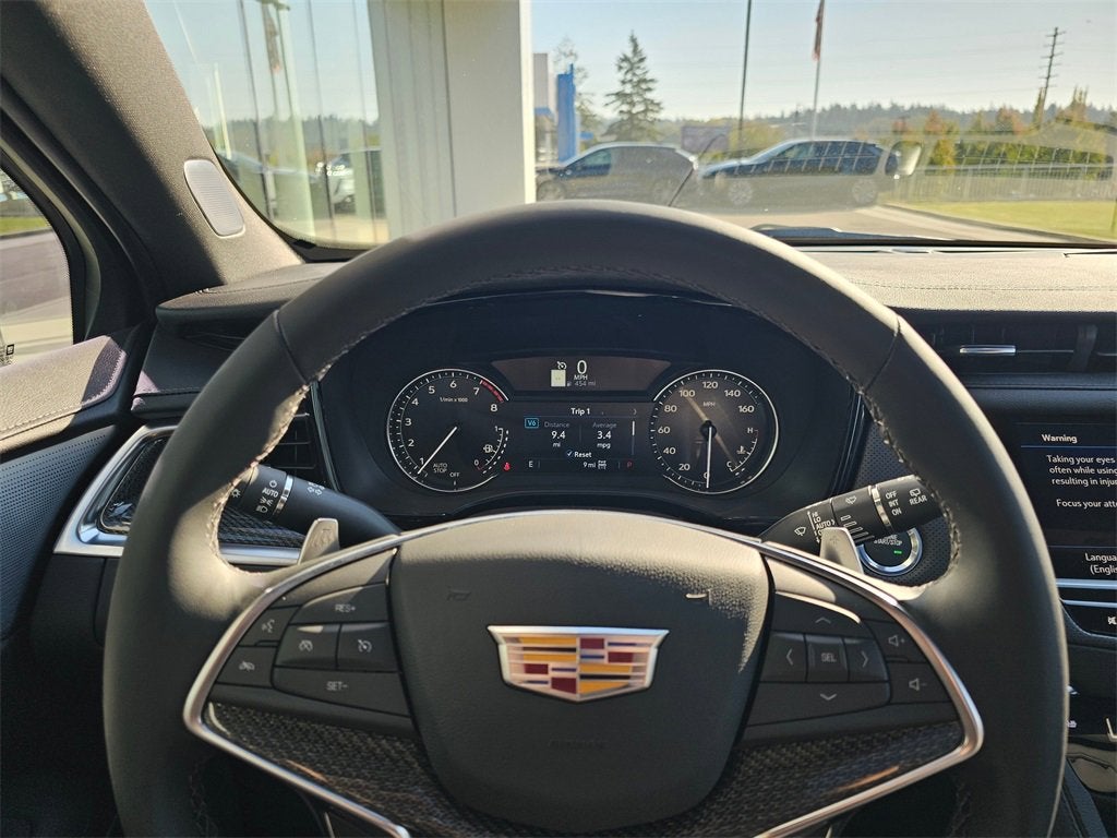 2025 Cadillac XT5 Sport