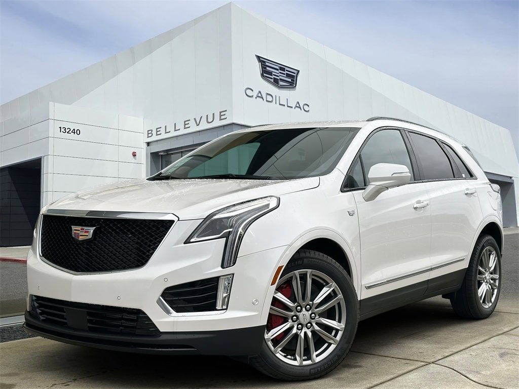2025 Cadillac XT5 Sport