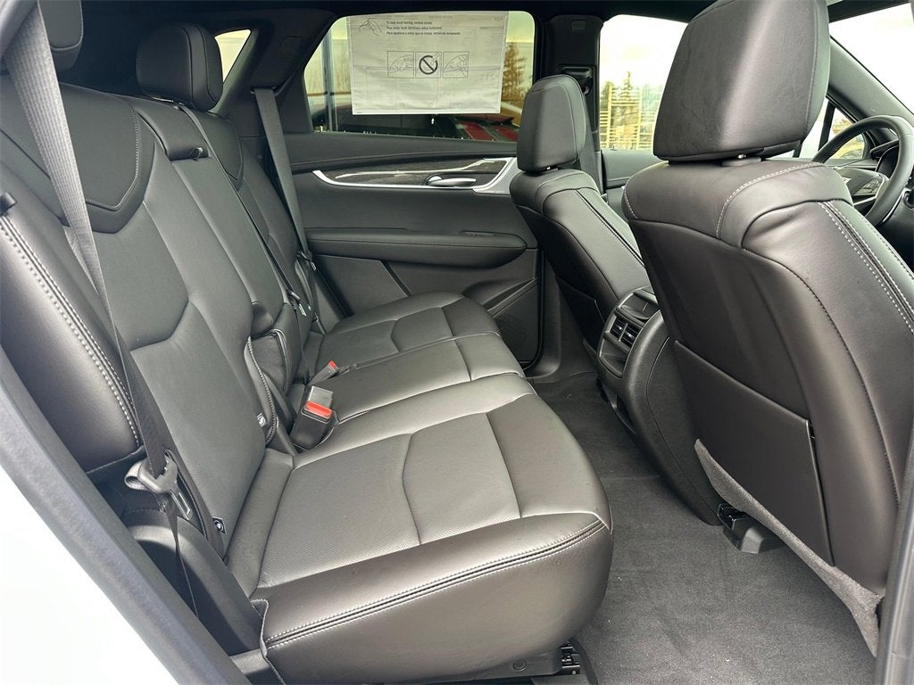 2025 Cadillac XT5 Sport