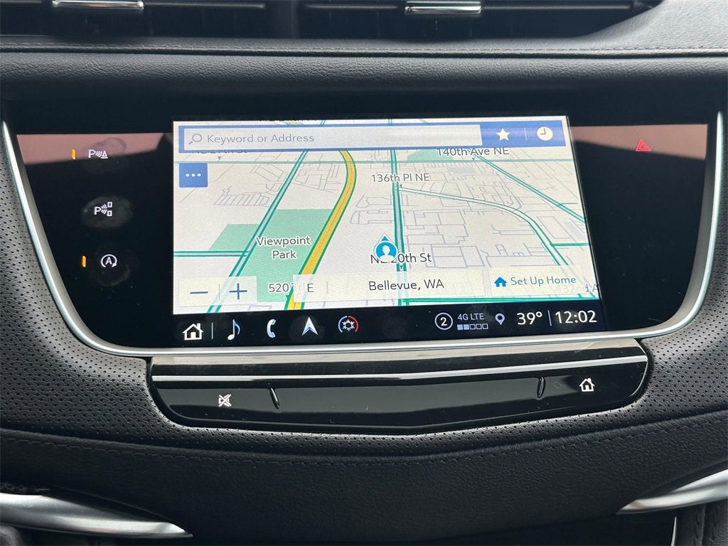 2025 Cadillac XT5 Sport