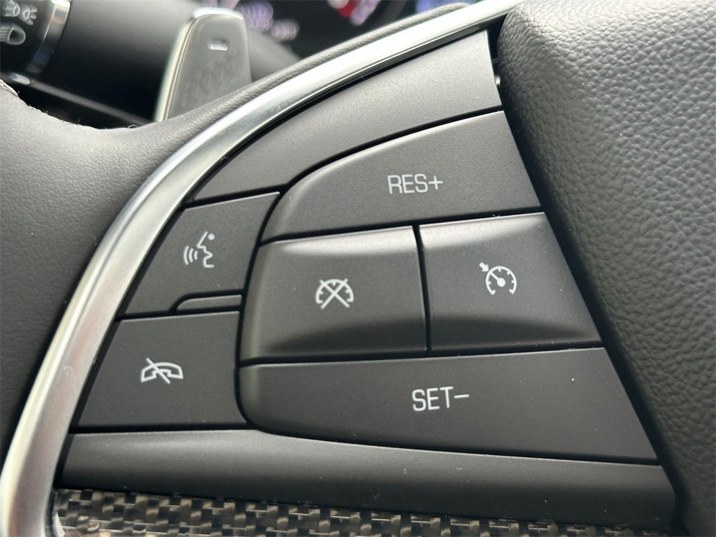 2025 Cadillac XT5 Sport