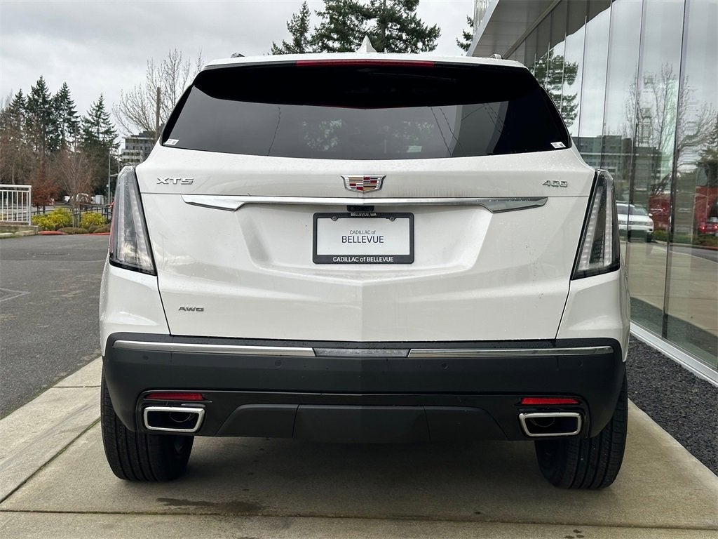 2025 Cadillac XT5 Sport