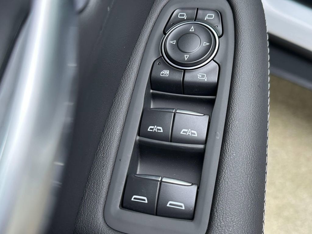 2025 Cadillac XT5 Sport